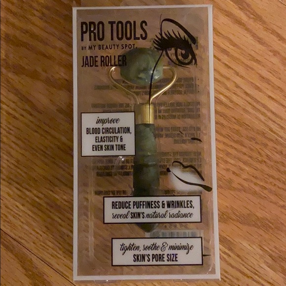 Pro Tools Other - ✨Jade facial roller🦋